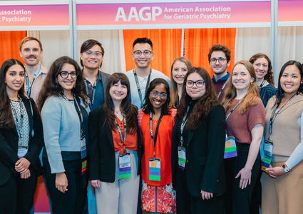 Two people connecting at the AAGP annual meeting